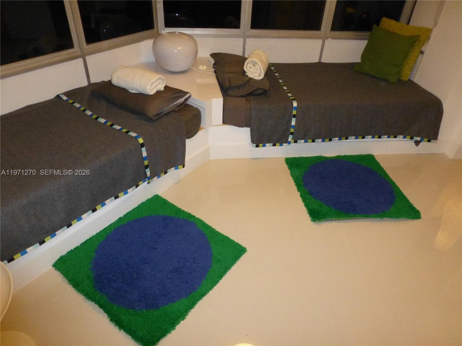 Rugs no long in unit