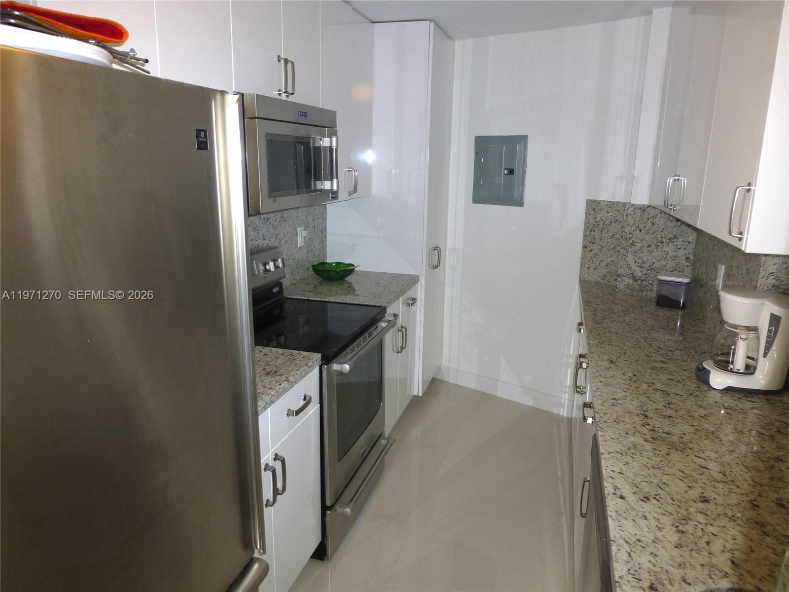 OCTAGON TOWERS I CONDO · #2E in Miami Beach - Photo 4