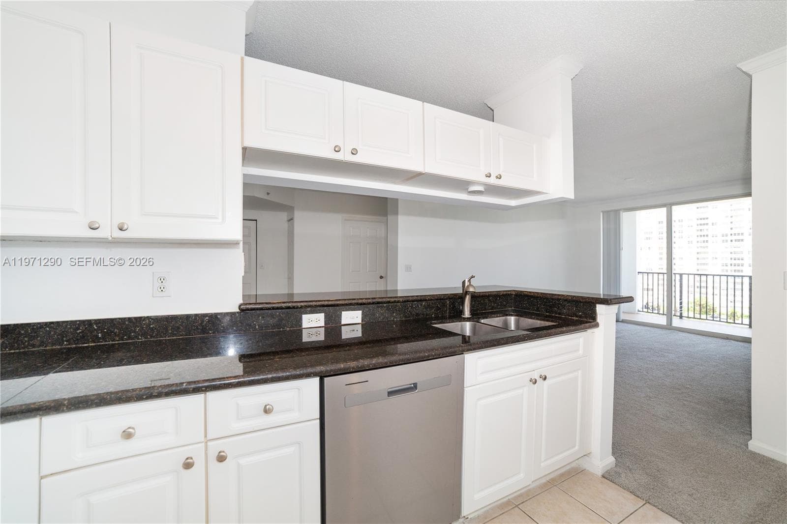 Porto Bellagio · #2911 in Sunny Isles Beach - Photo 6