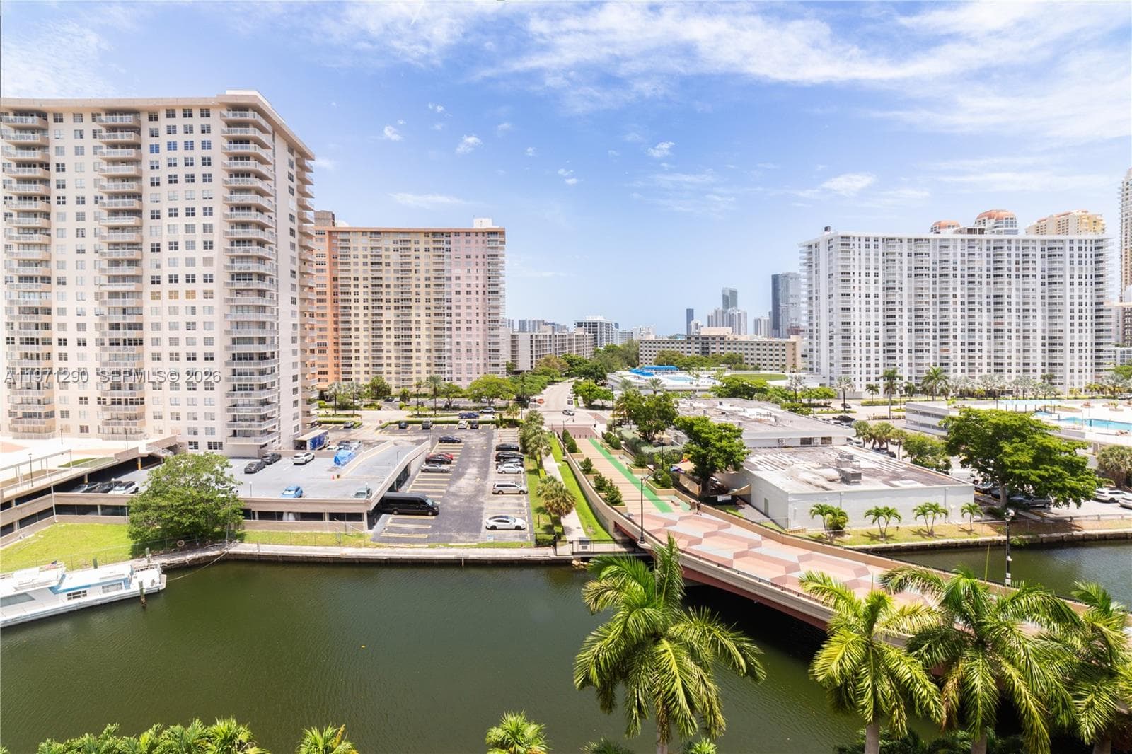 Porto Bellagio · #2911 in Sunny Isles Beach - Photo 32