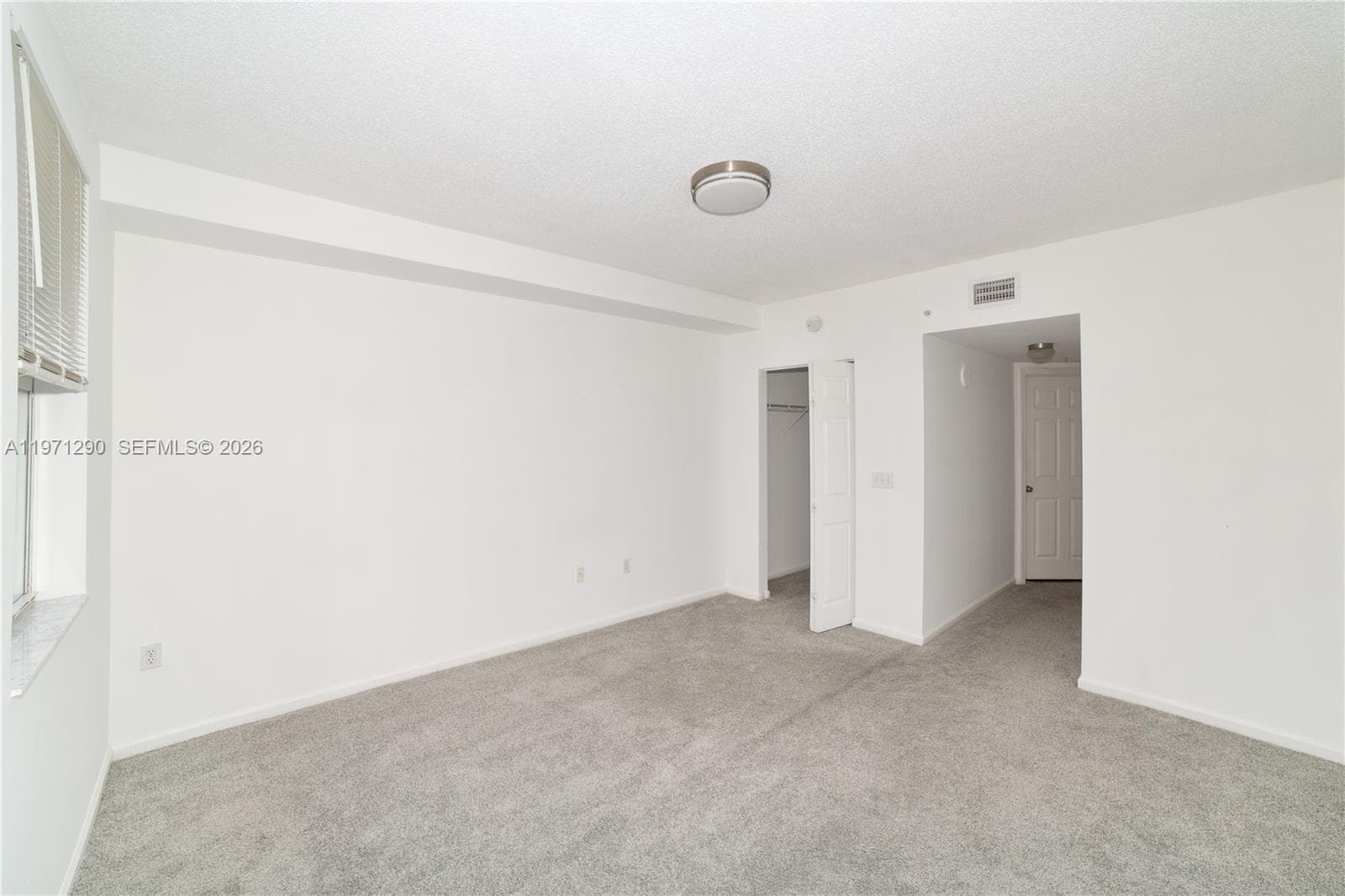 Porto Bellagio · #2911 in Sunny Isles Beach - Photo 19