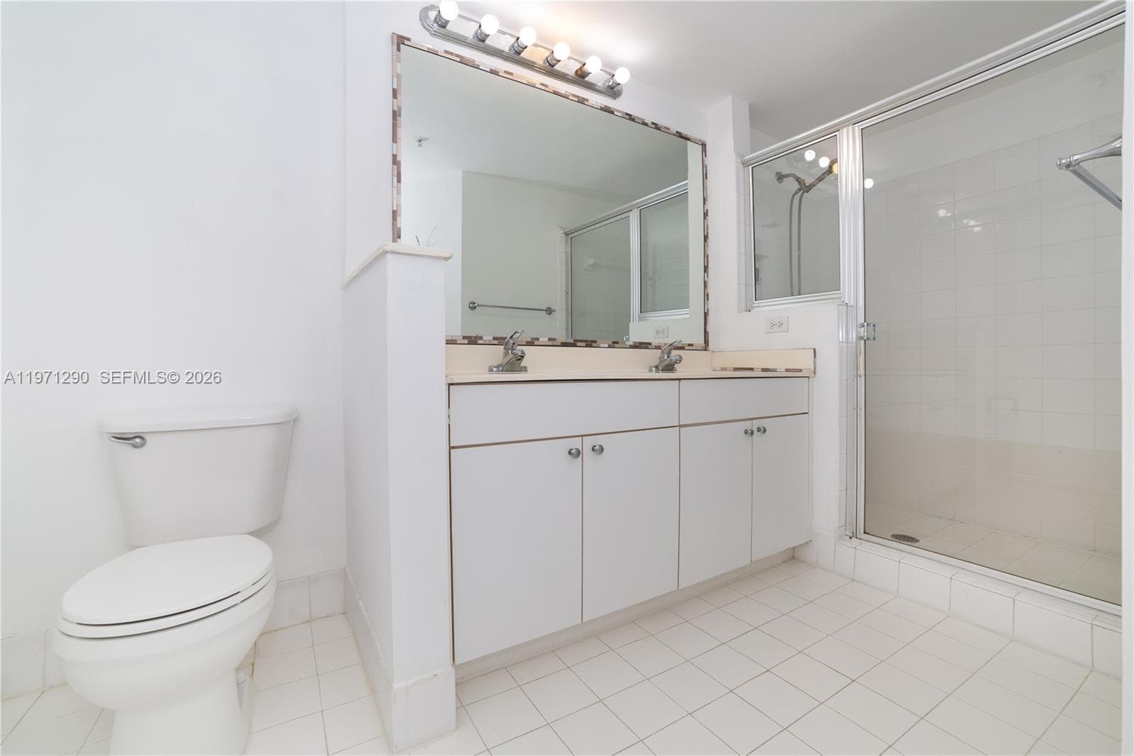 Porto Bellagio · #2911 in Sunny Isles Beach - Photo 25