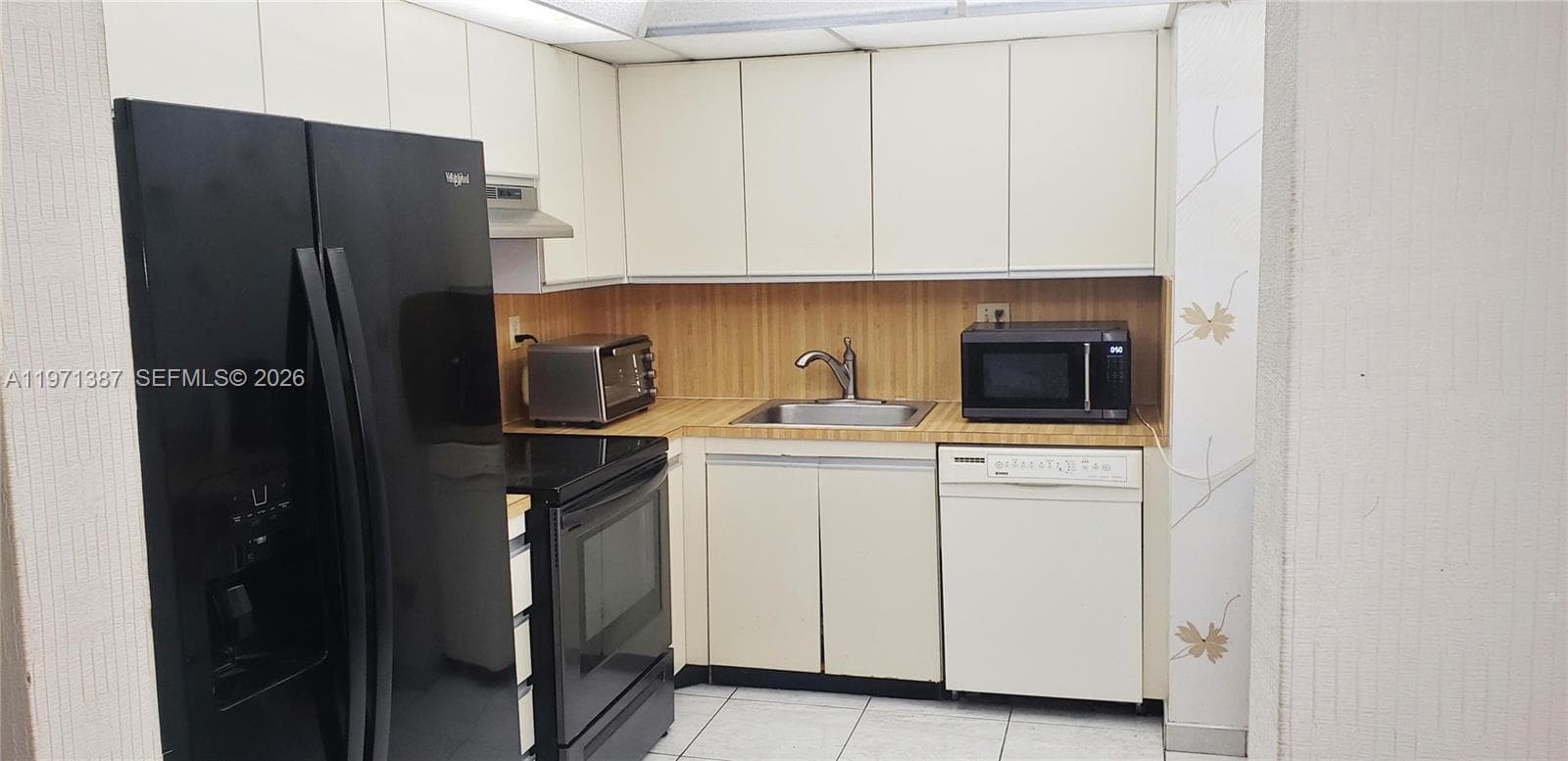 Biscayne Cove -Clipper · #906 in Aventura - Photo 12