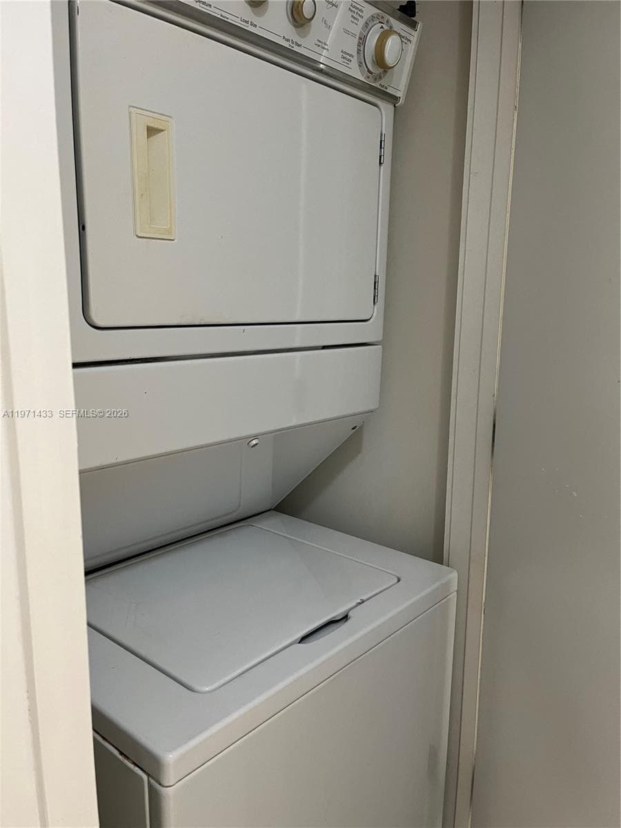Sayan Condominium · #2603 in Sunny Isles Beach - Photo 16