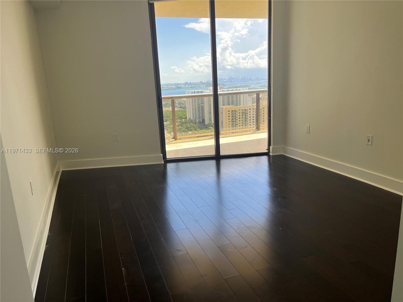Sayan Condominium · #2603 in Sunny Isles Beach - Photo 11
