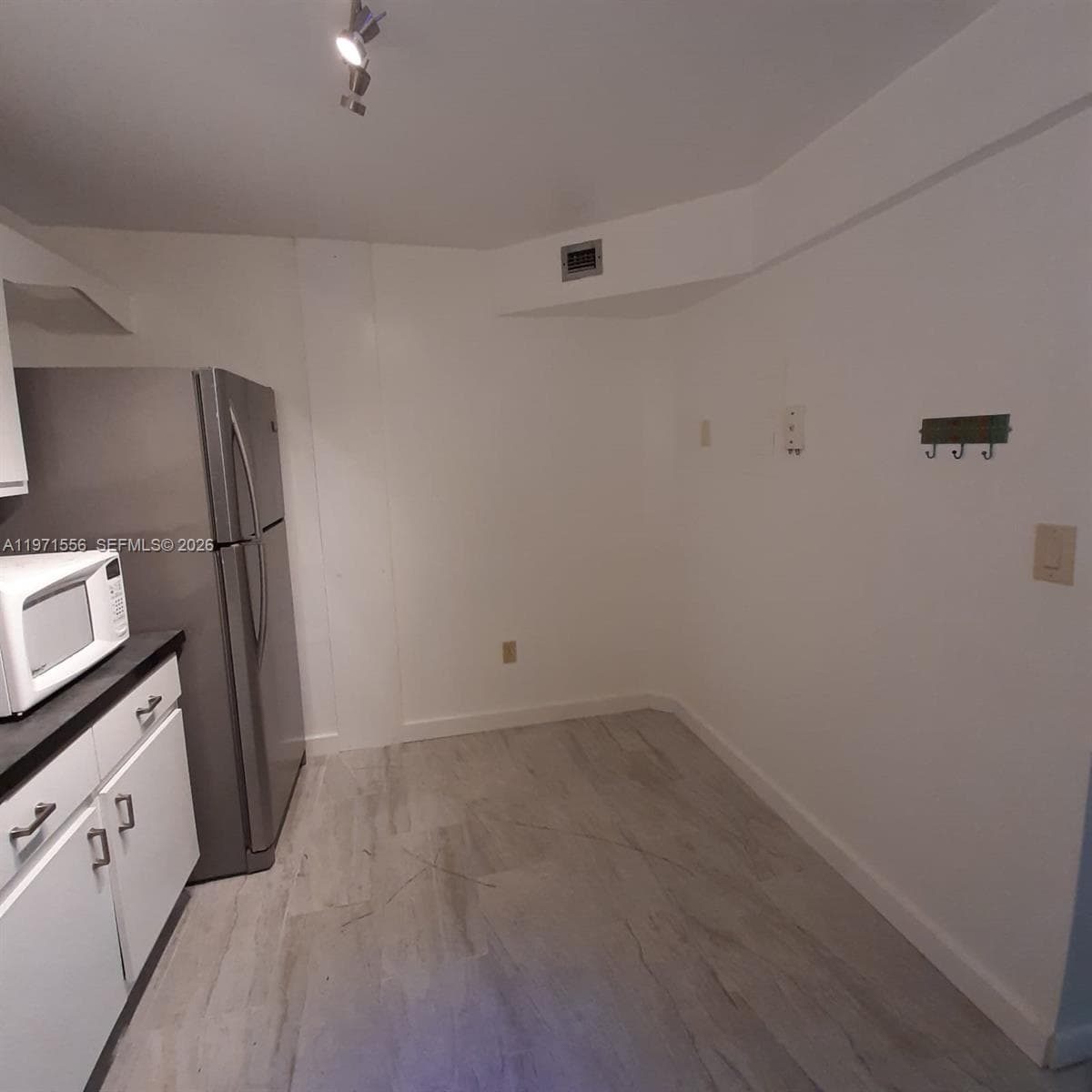 KITCHEN VIEW
