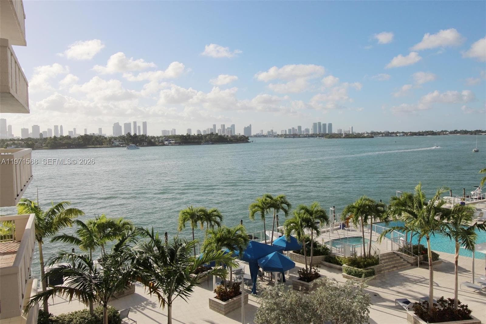 SOUTH BAY CLUB CONDO · #515 in Miami Beach - Photo 5