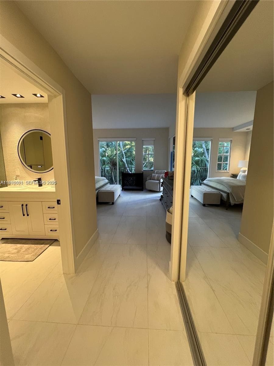 Mediterranean Village · #B308 in Aventura - Photo 12