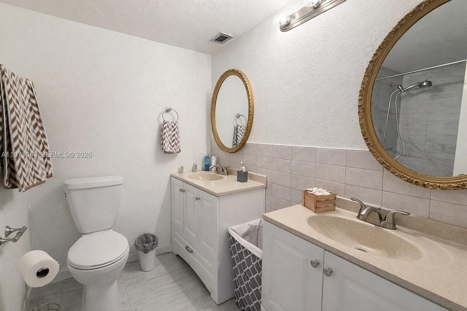LAKE PARK CONDO NO 1 - BL · #2H in Miami - Photo 13