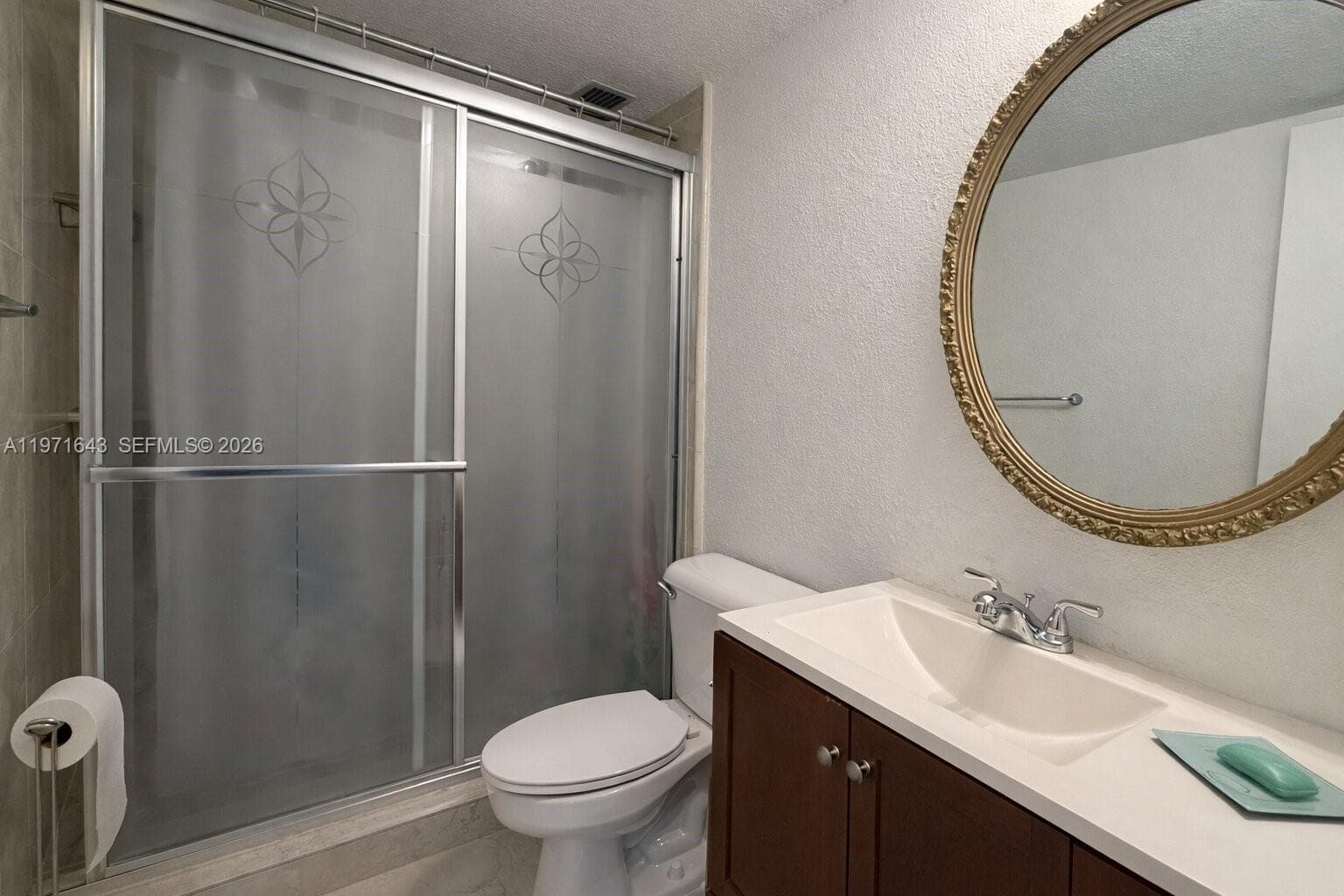 LAKE PARK CONDO NO 1 - BL · #2H in Miami - Photo 9
