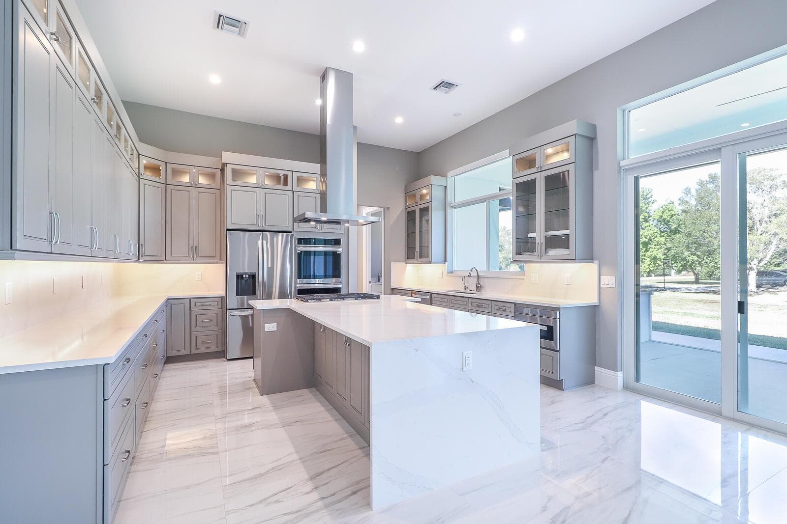 10-Kitchen