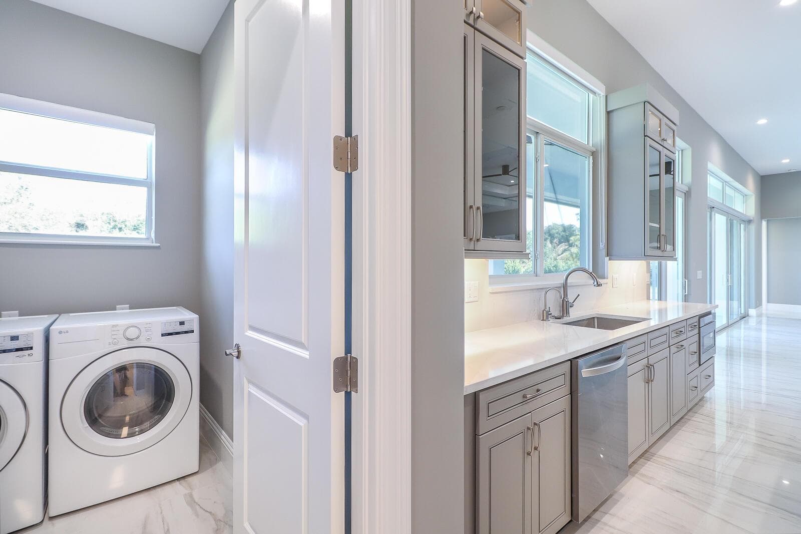 14-Laundry Room