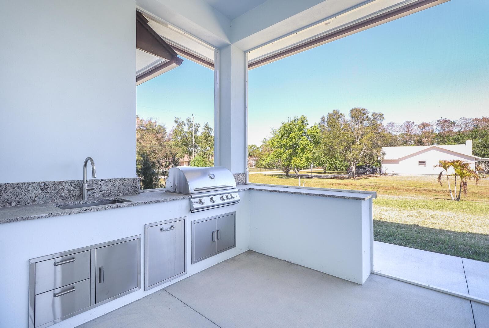 45-Summer Kitchen