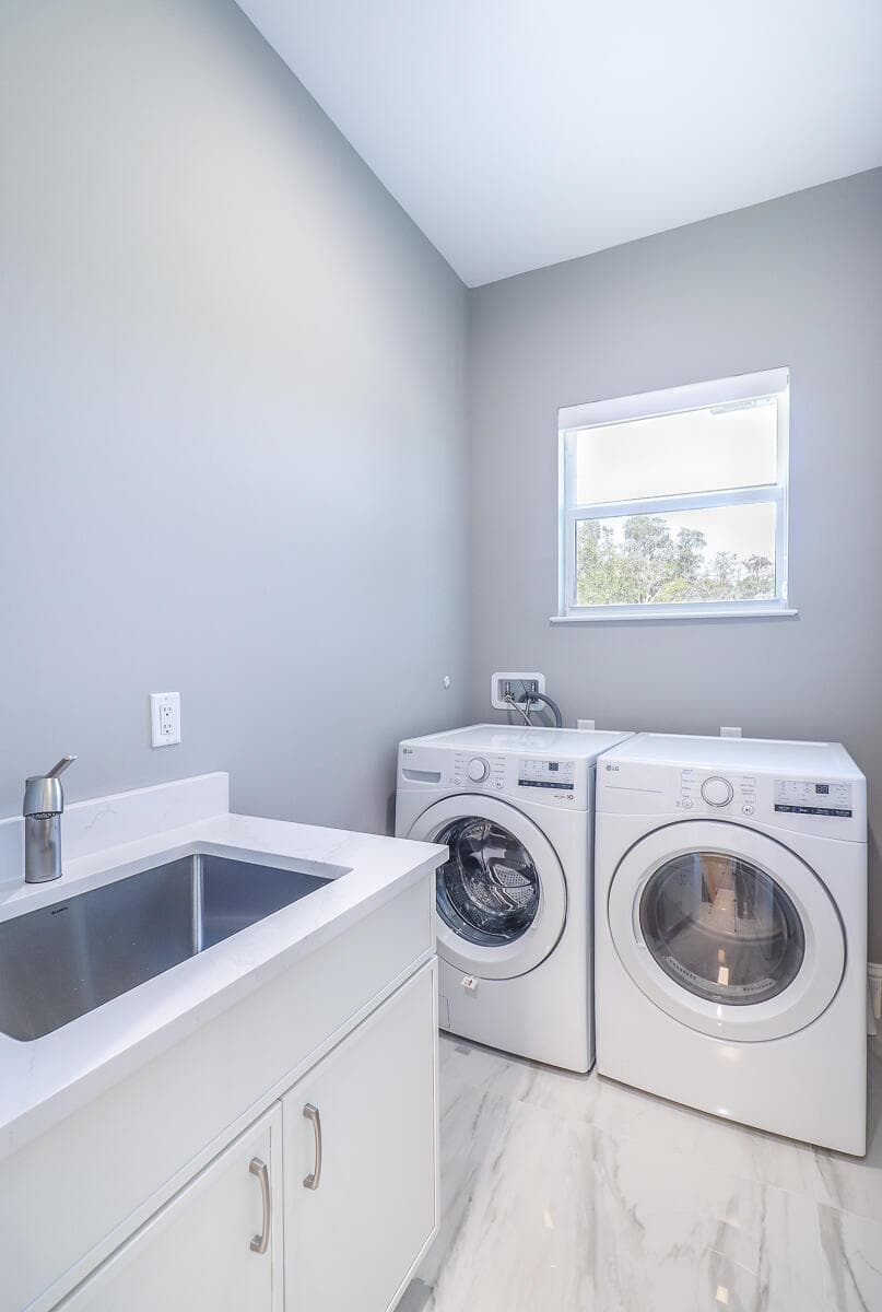 15-Laundry Room