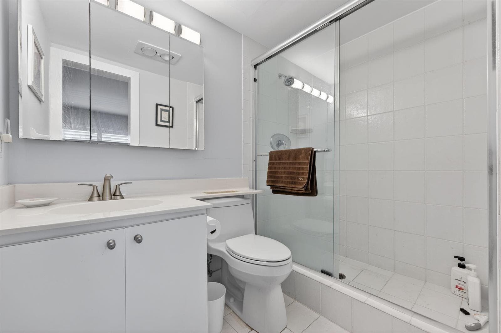 Secondary Bath
