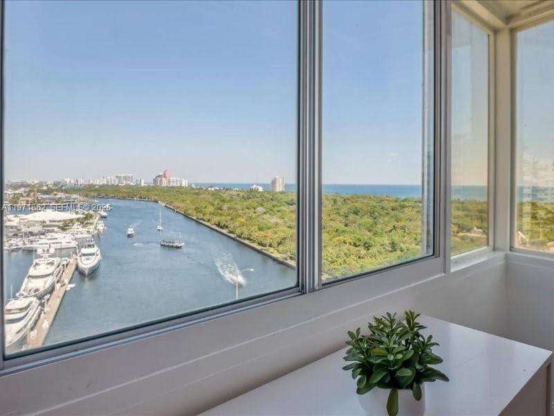 GALLERY ONE CONDO · #1428 in Fort Lauderdale - Photo 18