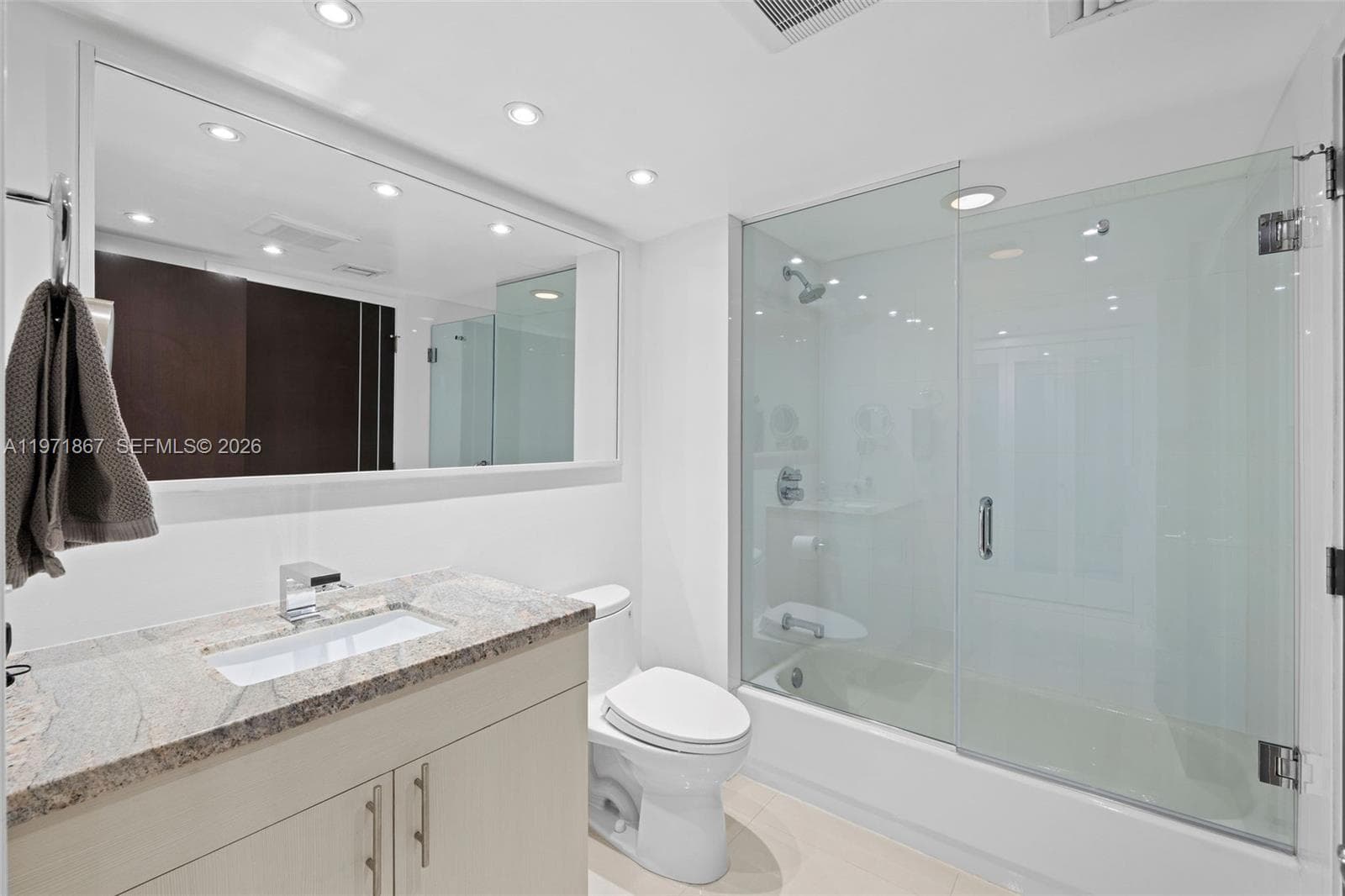 THE FLORIDIAN CONDO · #1401 in Miami Beach - Photo 34