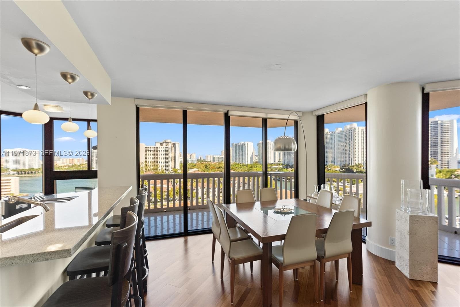 1000 WILLIAMS ISLAND · #1209 in Aventura - Photo 2