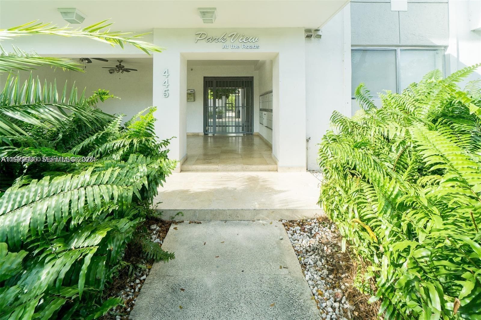 BRICKELL WEST CONDO · #408 in Miami - Photo 14