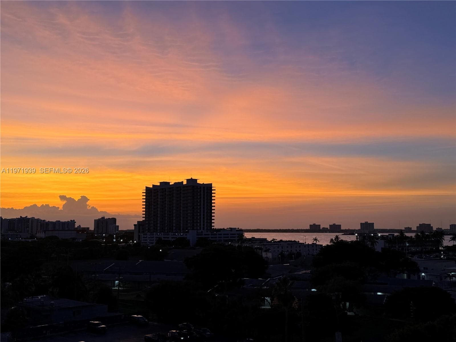 Treasure On The Bay II · #7L in North Bay Village - Photo 23
