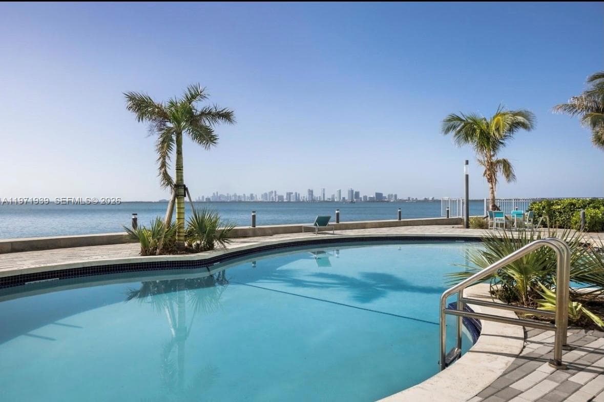 Treasure On The Bay II · #7L in North Bay Village - Photo 26