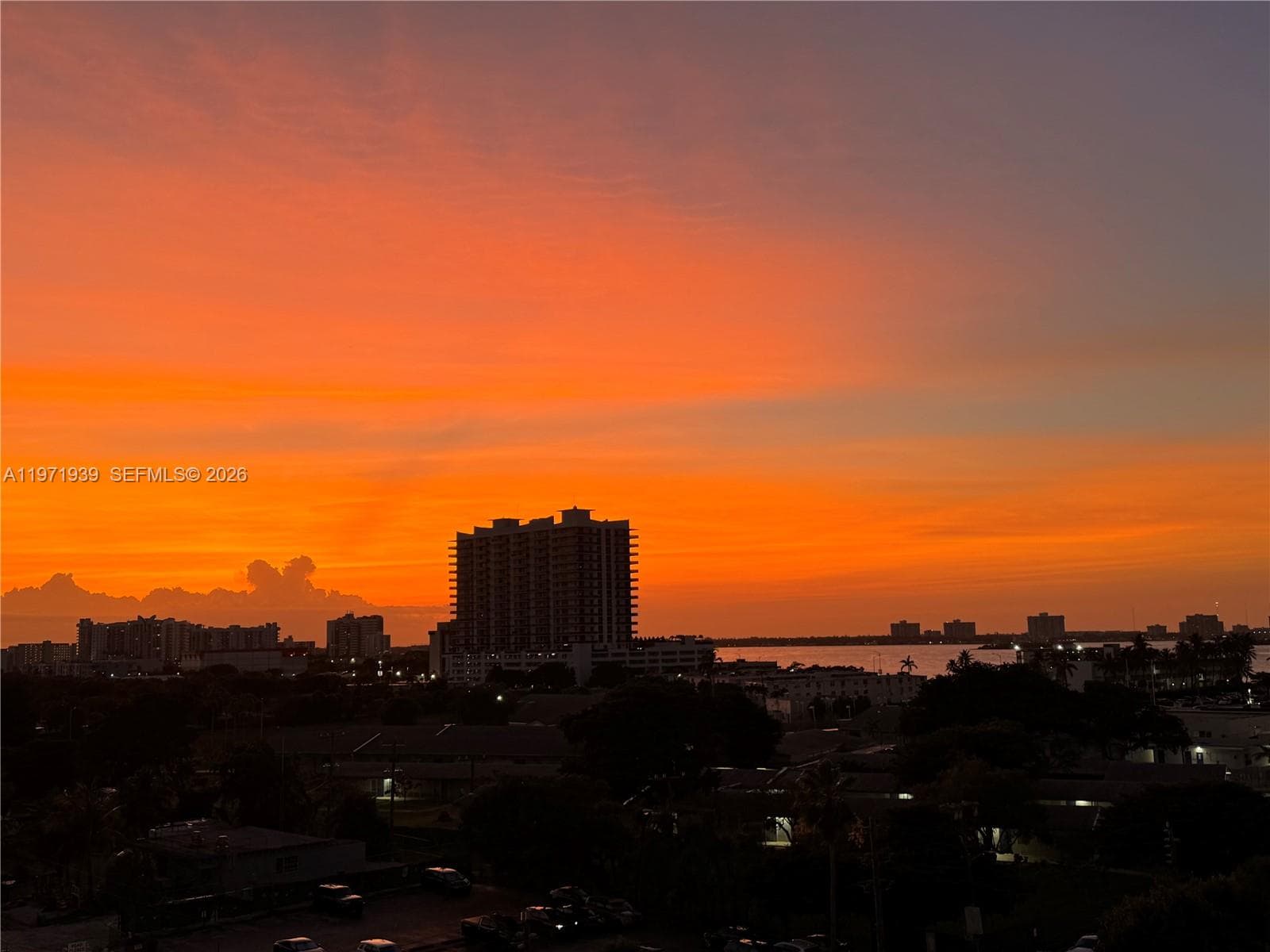 Treasure On The Bay II · #7L in North Bay Village - Photo 22