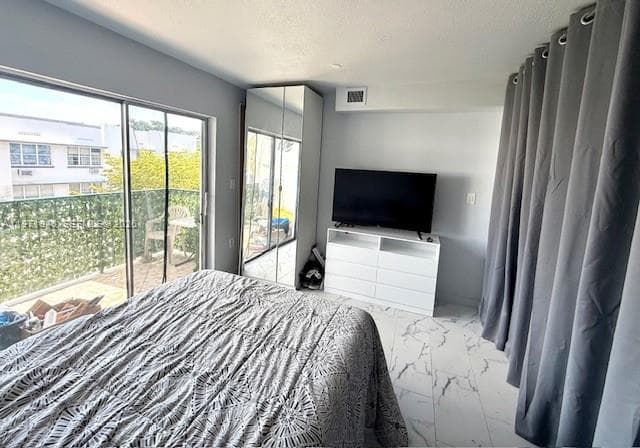 EASTVIEW VILLAS · #202 in Miami Beach - Photo 13