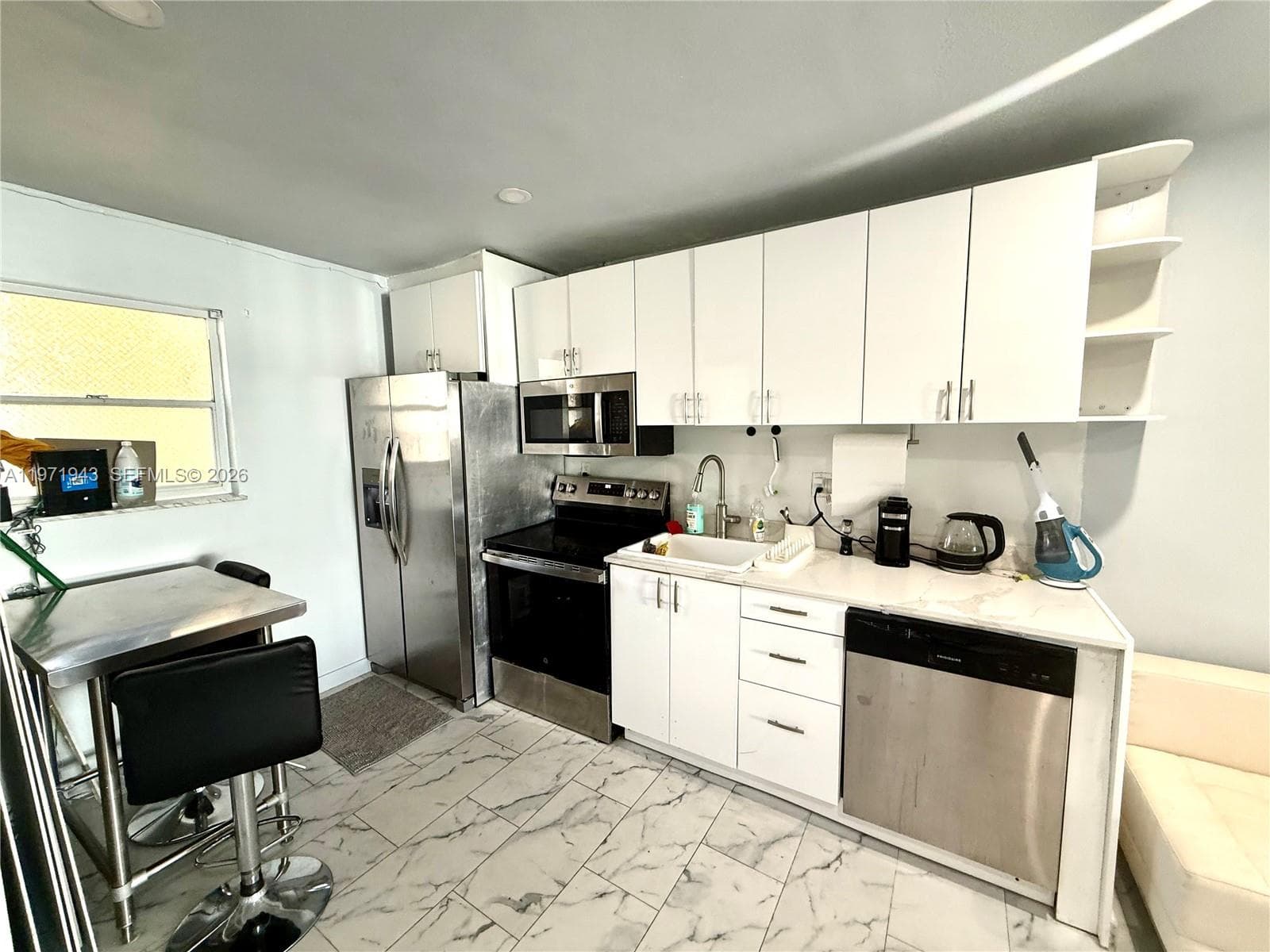 EASTVIEW VILLAS · #202 in Miami Beach - Photo 3