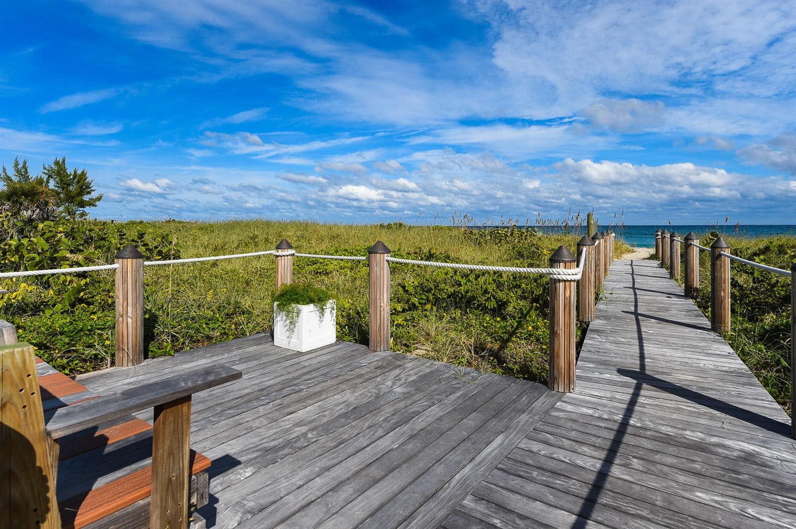 WOODEN BEACH WALKOVER
