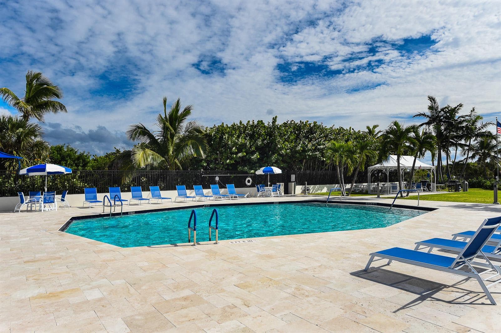 POOLSIDE AT ATRIUM
