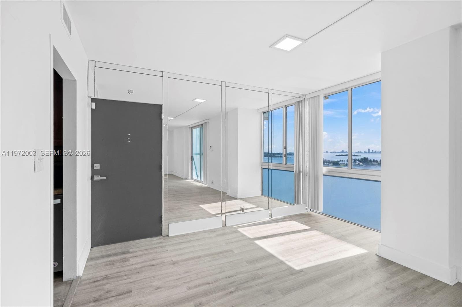 BAY PARK TOWERS CONDO · #1010 in Miami - Photo 4