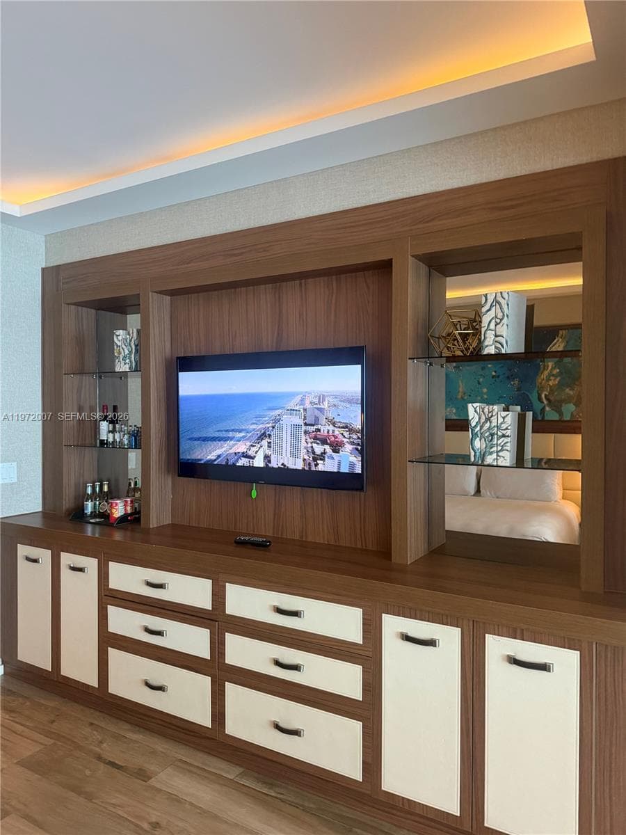 Conrad · #R2210 in Fort Lauderdale - Photo 9