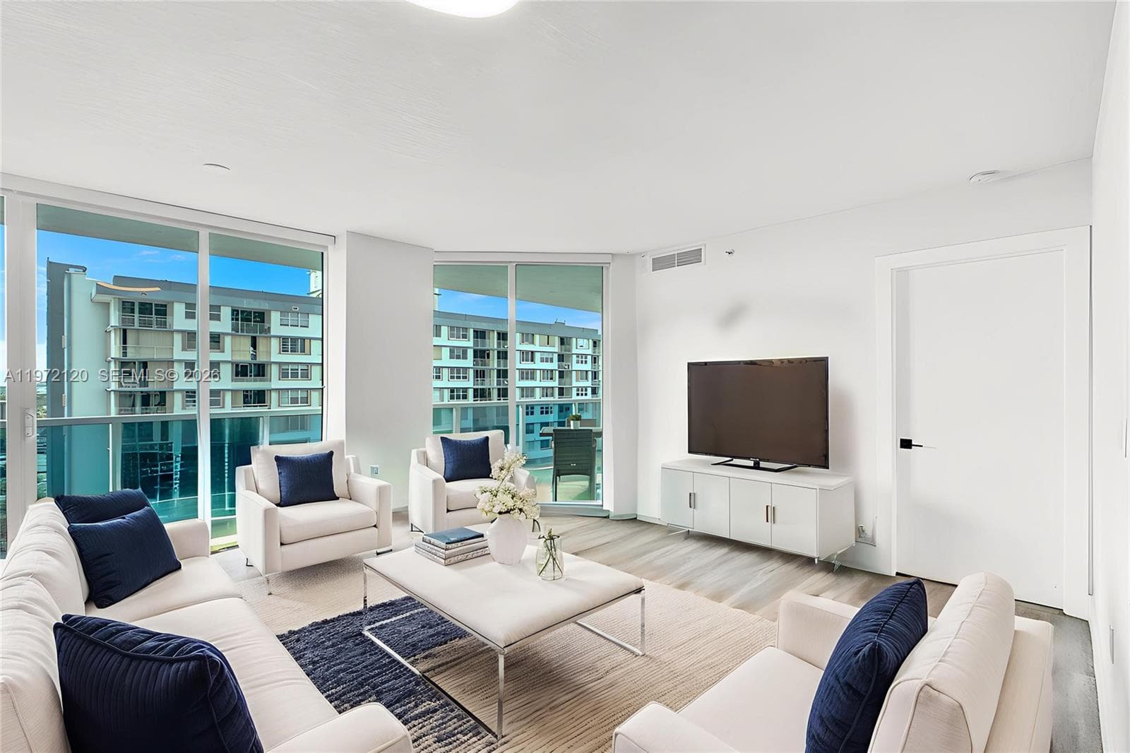 The Bridgewater Condo · #1404 in North Bay Village - Photo 17