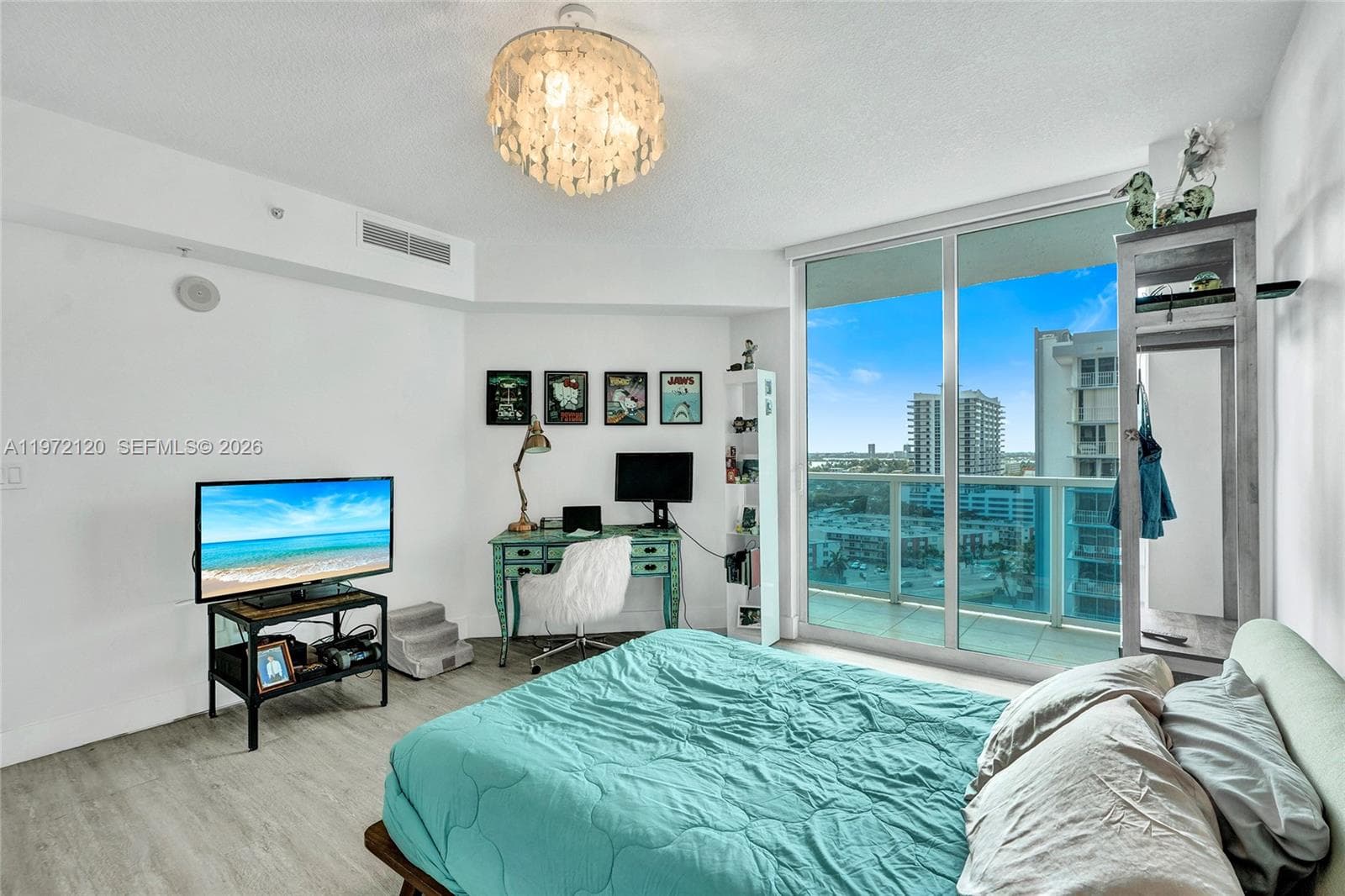 The Bridgewater Condo · #1404 in North Bay Village - Photo 12