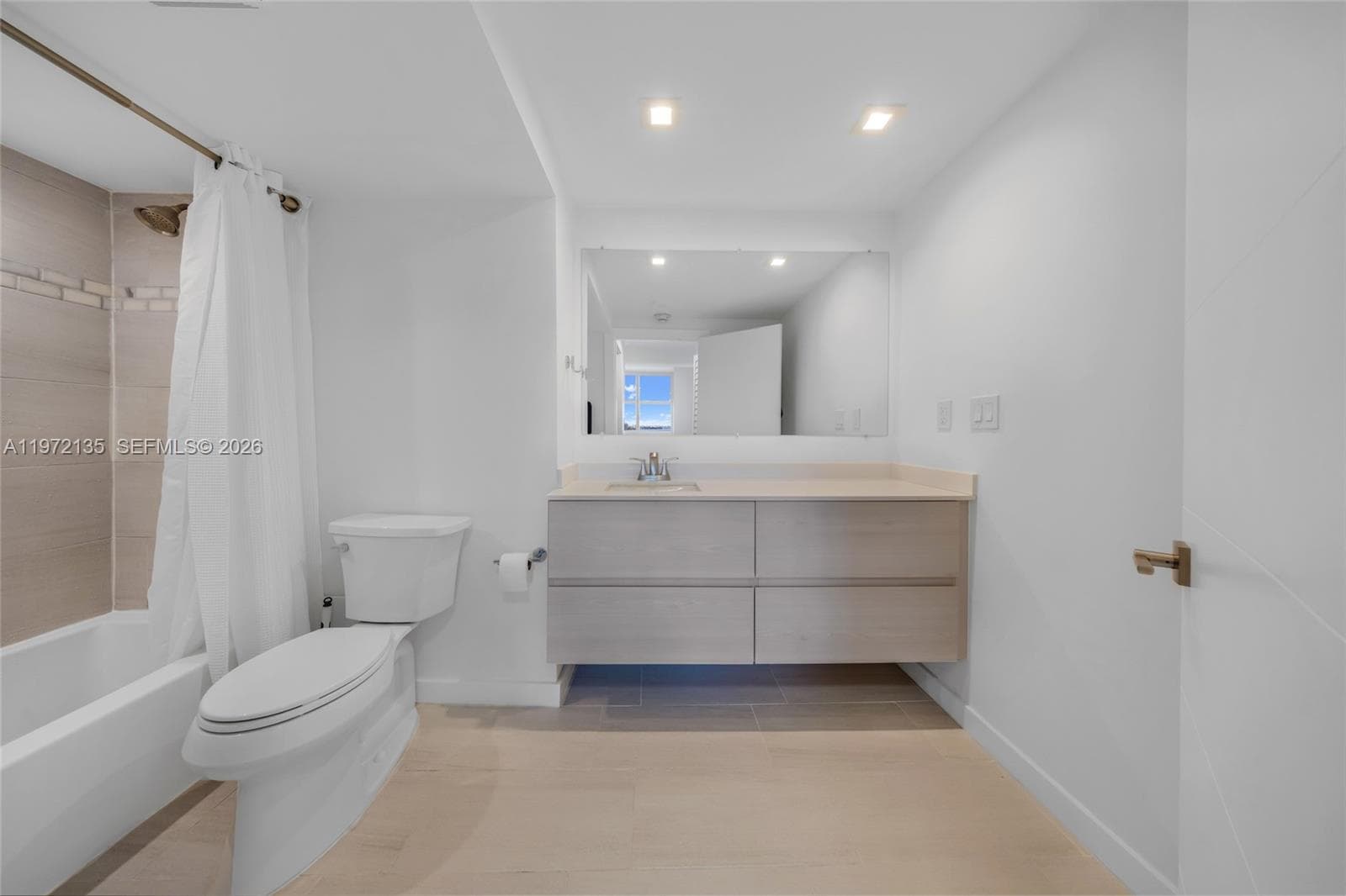 ARLEN HOUSE CONDO · #1614 in Sunny Isles Beach - Photo 31
