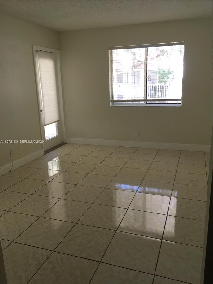 PARC VISTA CONDO · #9403 in Miami - Photo 9