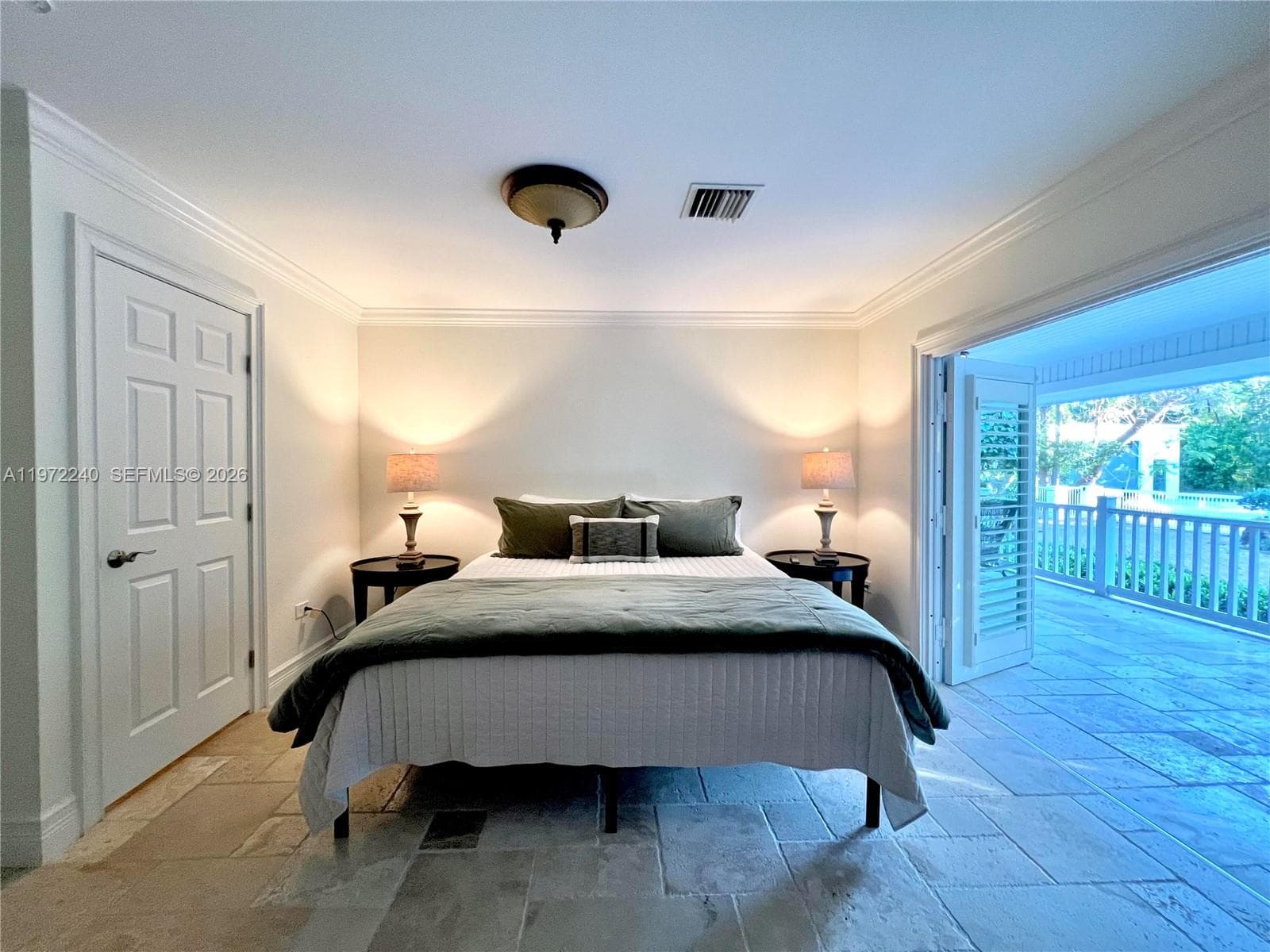 20 Avacado St photo 38