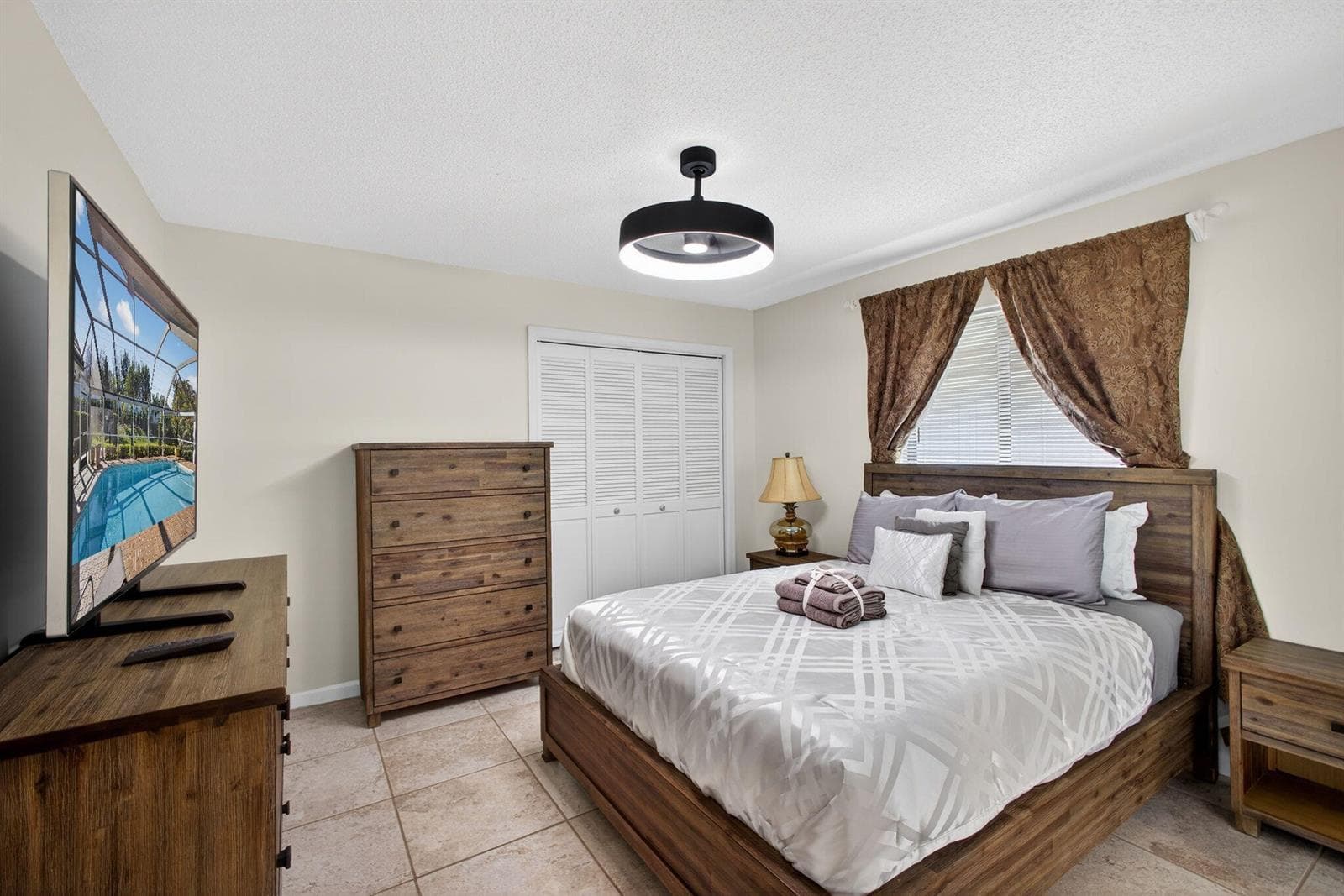 28-web-or-mls-5D1A2213