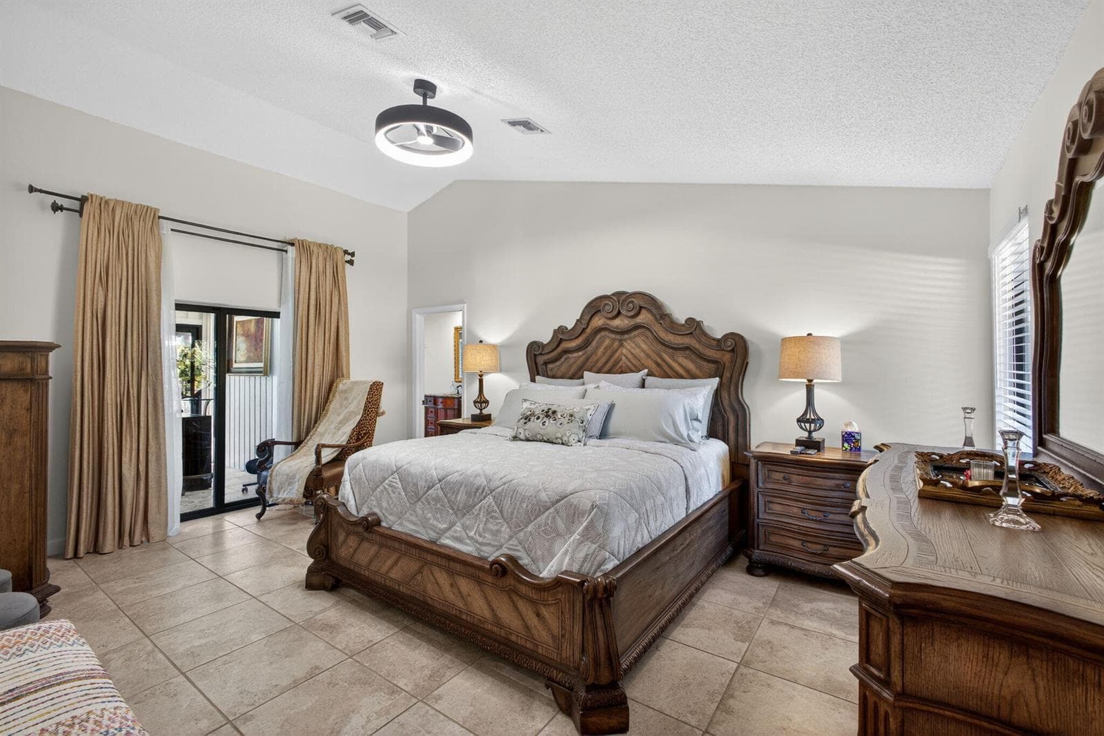 39-web-or-mls-5D1A2264