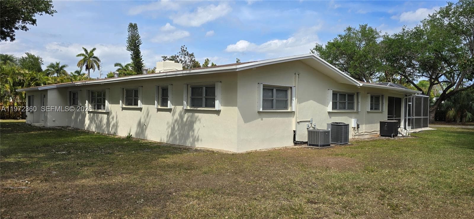 6500 SW 82nd Ave photo 37