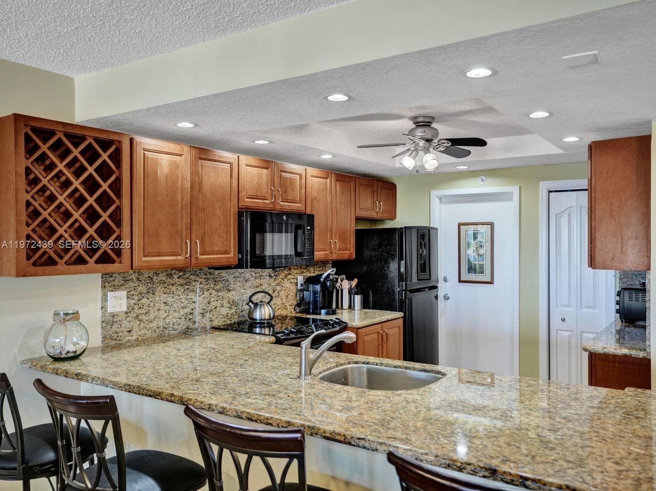 Leisure Towers Condo · #1408 in Lauderdale By The Sea - Photo 6