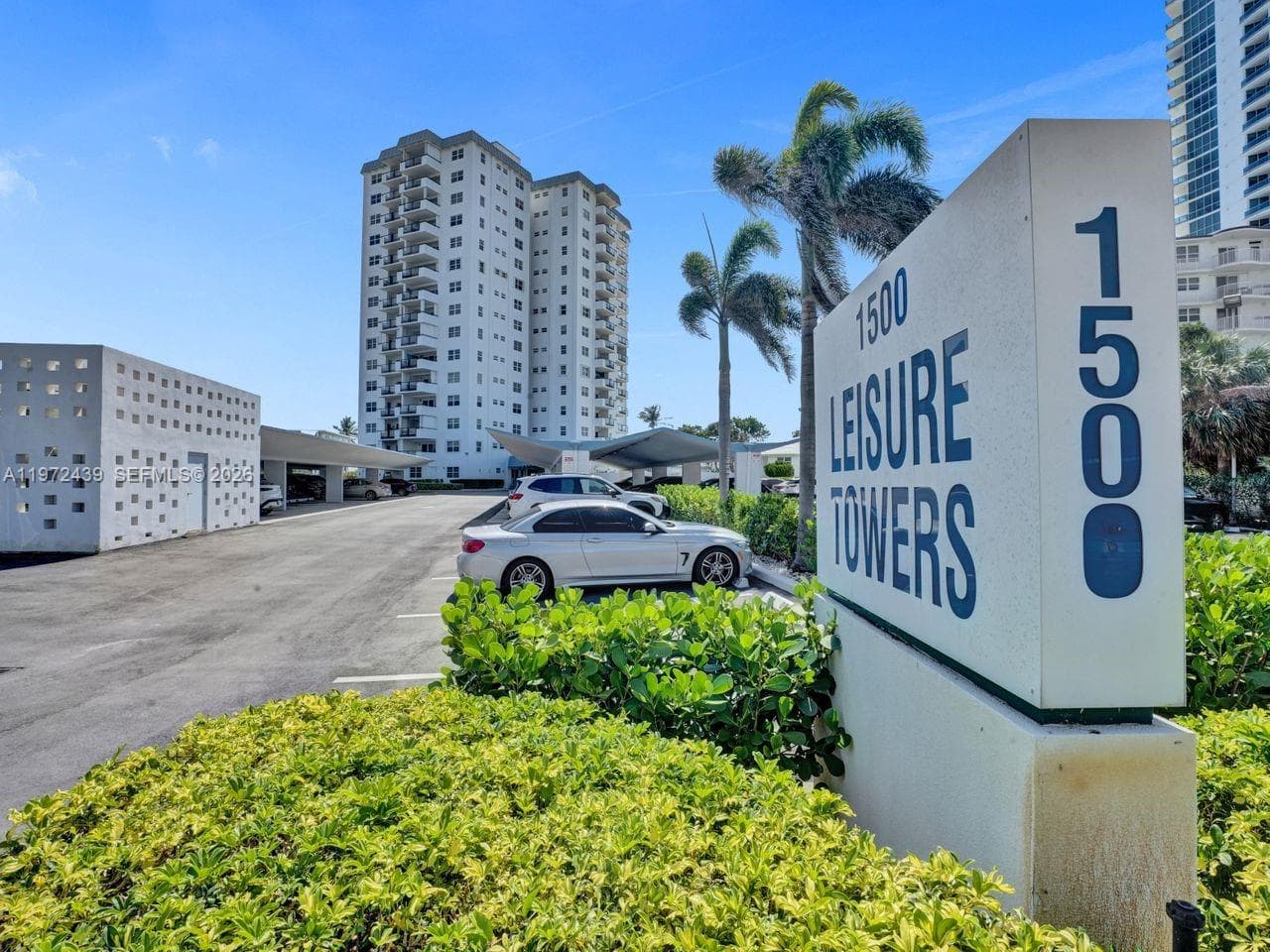 Leisure Towers Condo · #1408 in Lauderdale By The Sea - Photo 33