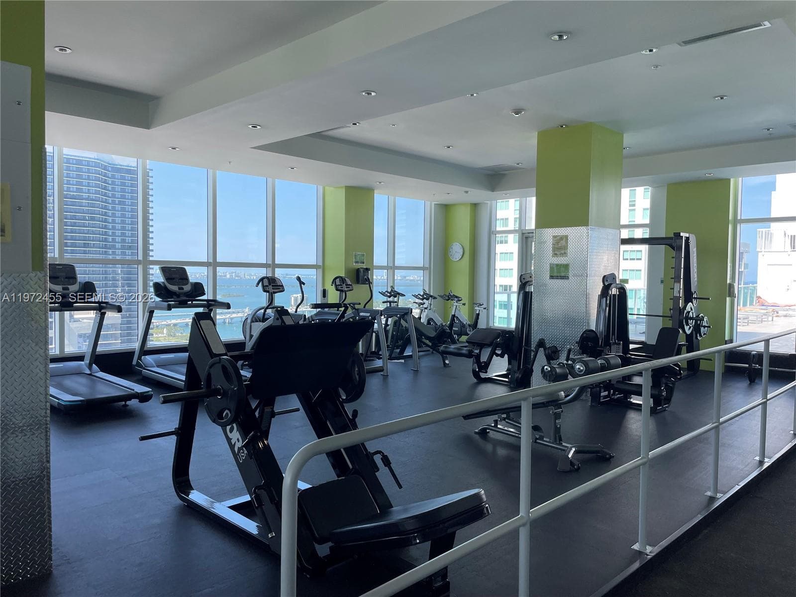 Loft Downtown II · #1007 in Miami - Photo 4