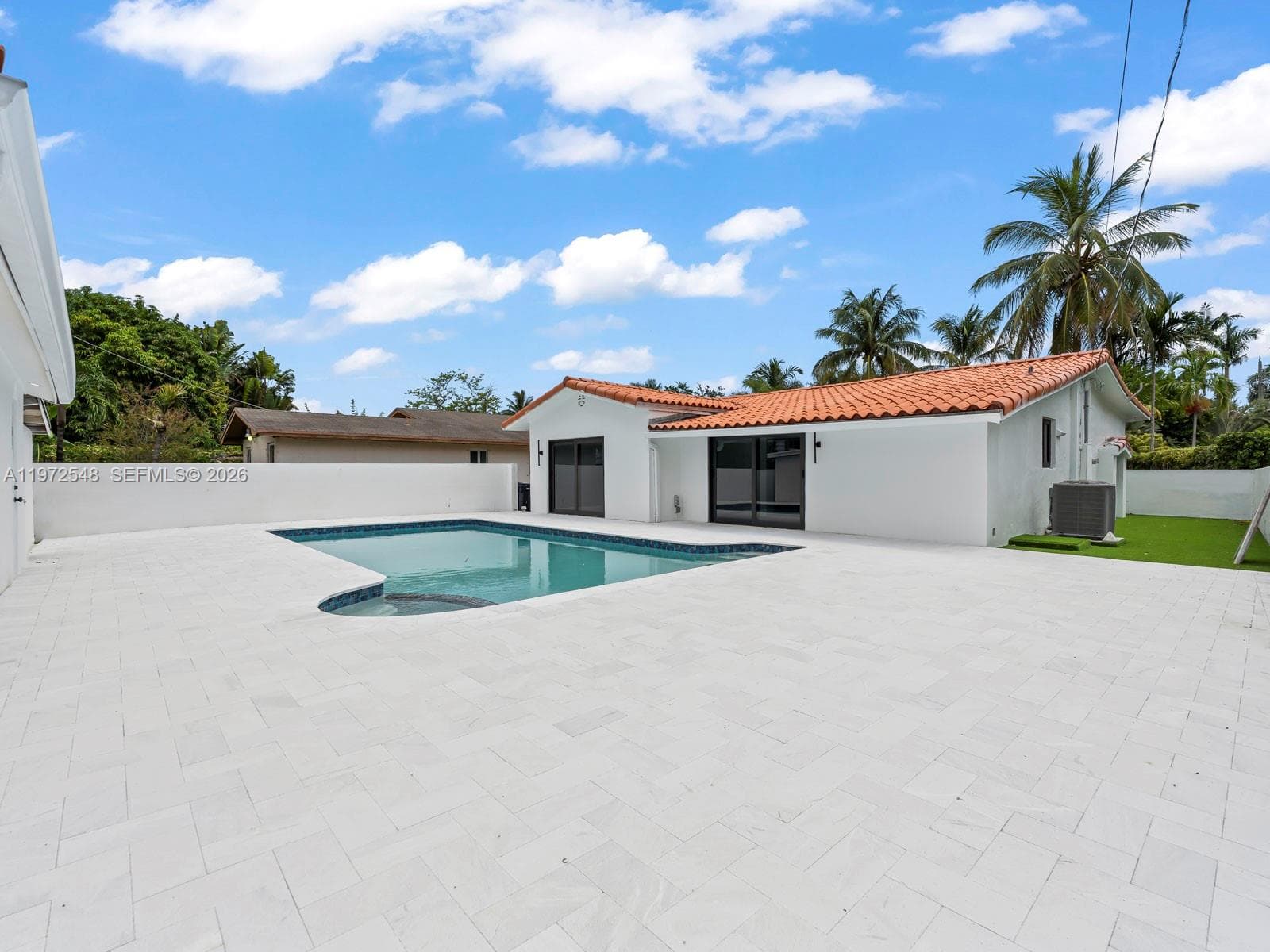 1221 Biarritz Dr photo 54