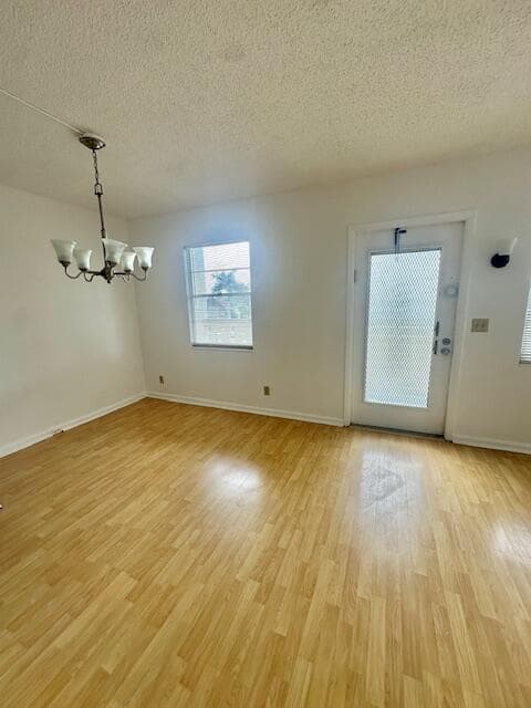 Living / Dining Area