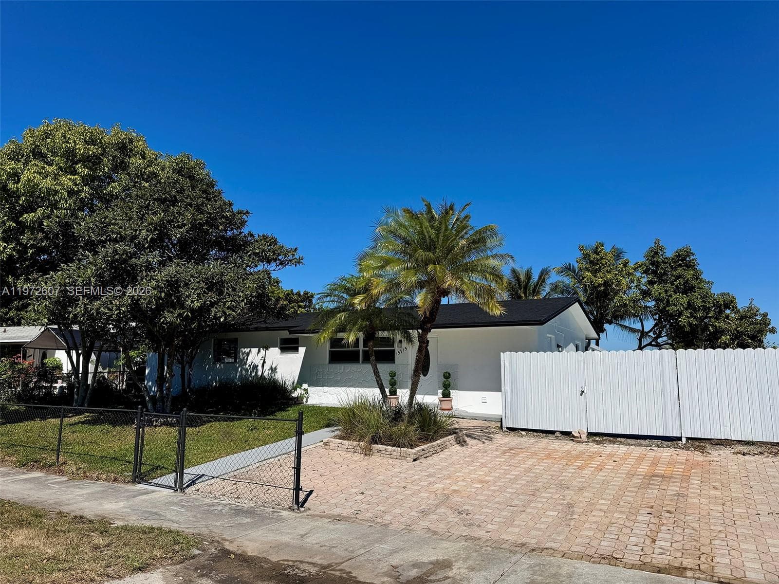 15715 SW 302nd Ter photo 1