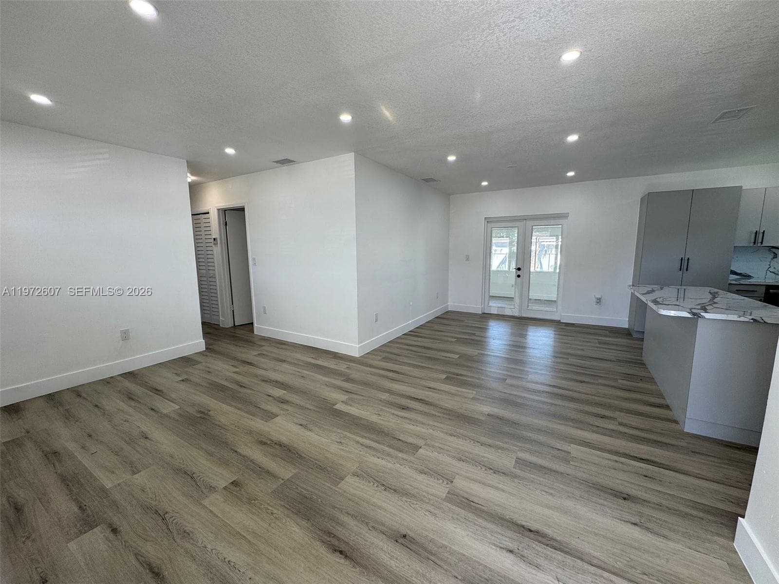 15715 SW 302nd Ter photo 4