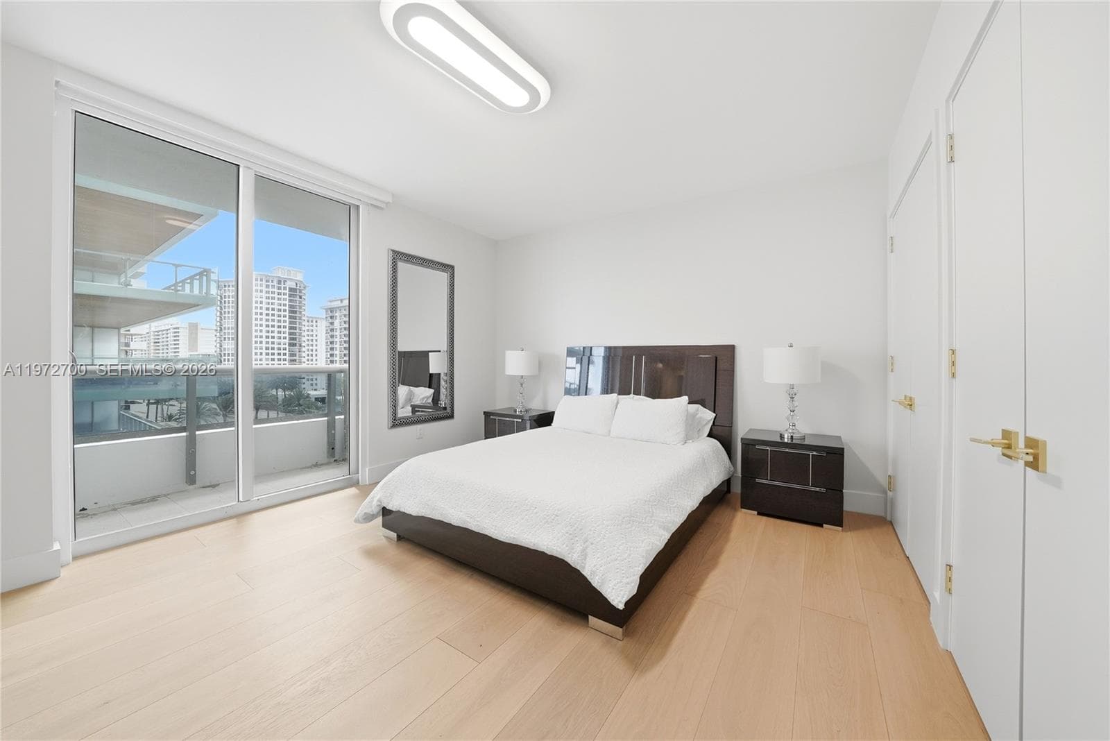VILLA DI MARE CONDO · #700 in Miami Beach - Photo 24