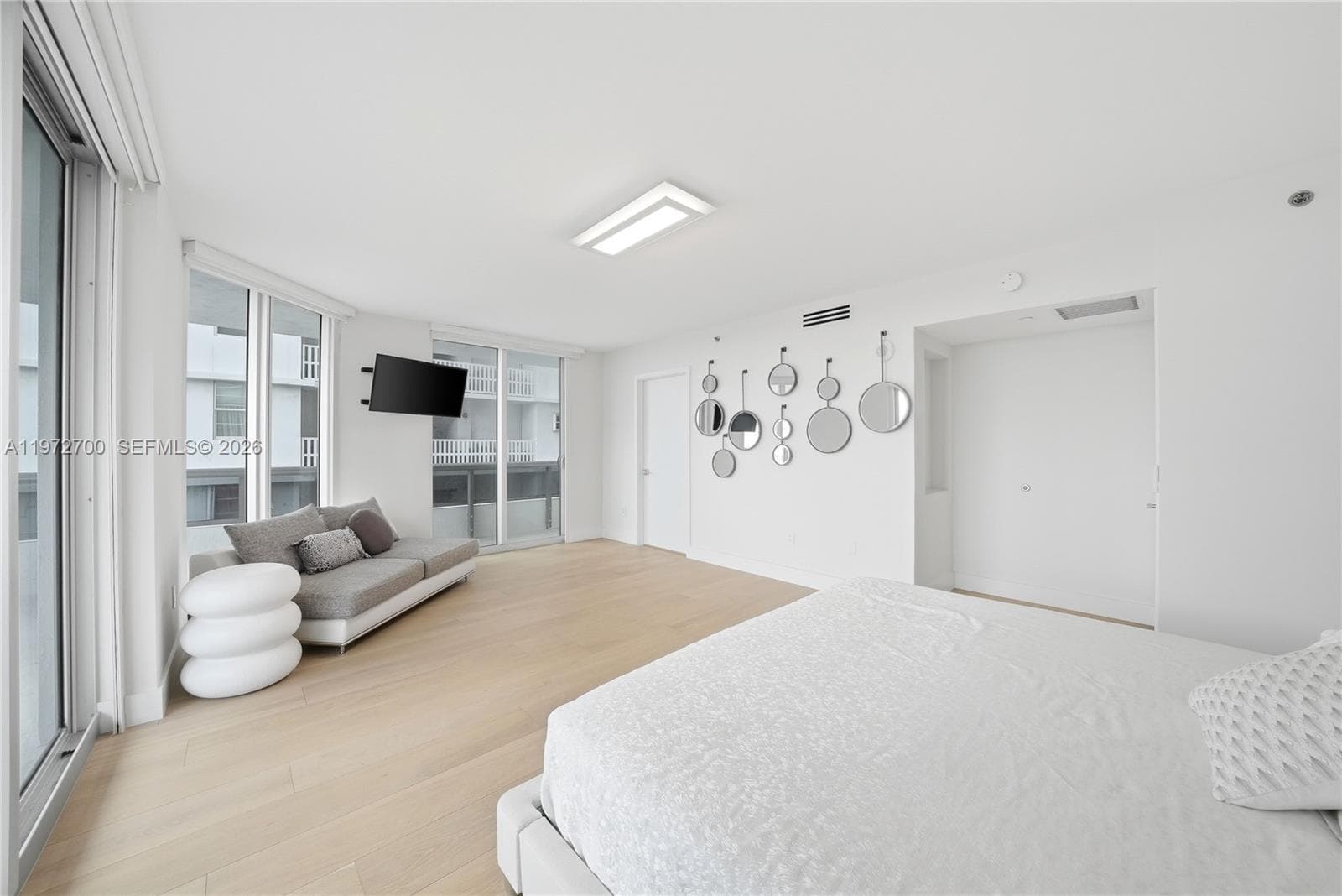 VILLA DI MARE CONDO · #700 in Miami Beach - Photo 21