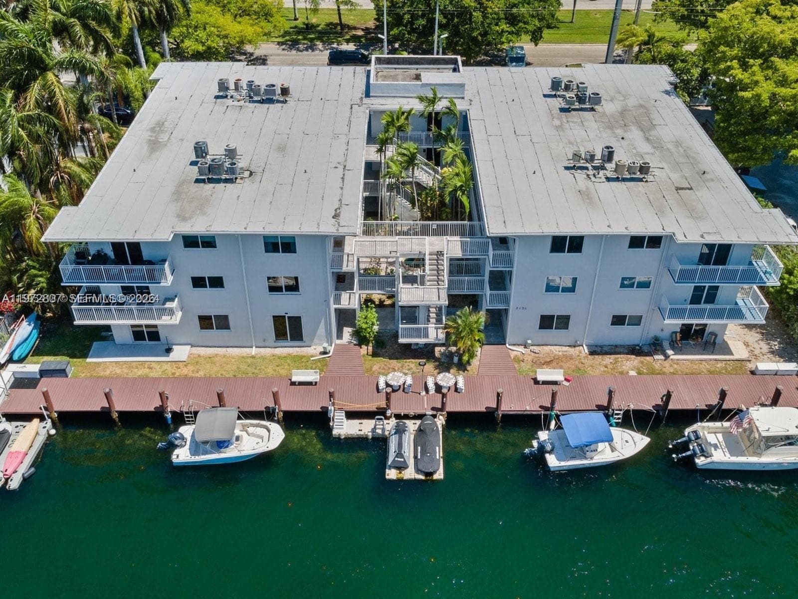 KEYSTONE GARDENS CONDO · #201 in North Miami - Photo 34